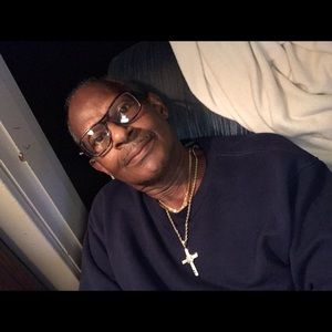 Meet your Posher, Bronce